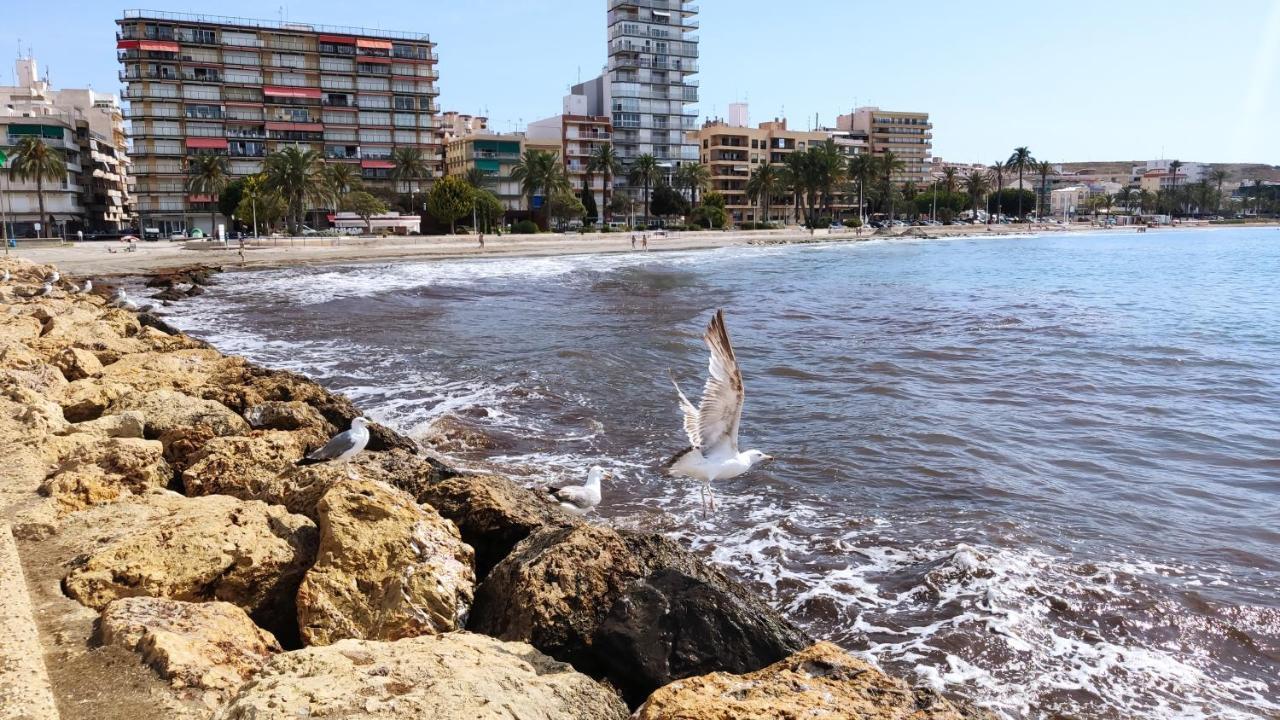 Sunny Apartment Near The Beach سانتا بولا المظهر الخارجي الصورة
