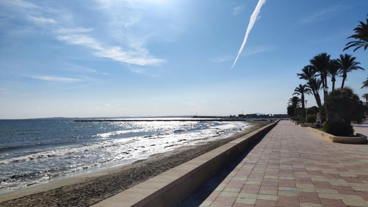 Sunny Apartment Near The Beach سانتا بولا المظهر الخارجي الصورة