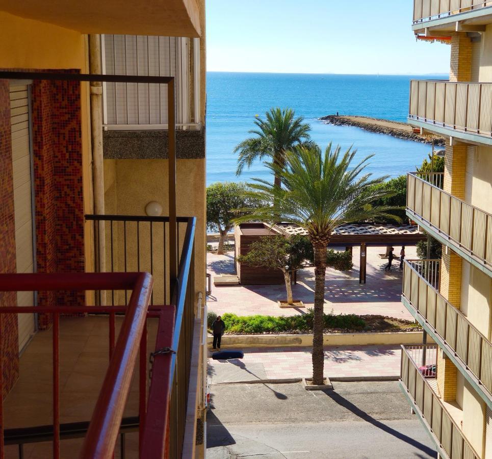 Sunny Apartment Near The Beach سانتا بولا المظهر الخارجي الصورة