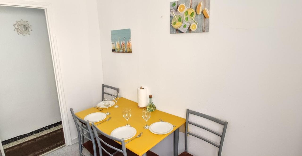 Sunny Apartment Near The Beach سانتا بولا المظهر الخارجي الصورة